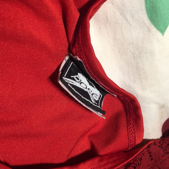 Red lace top - Picture 5 of 5